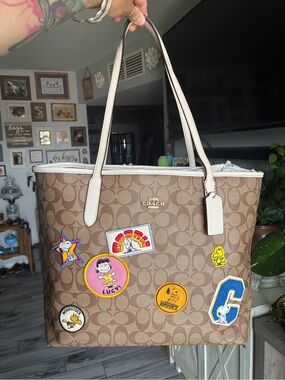 COACH X PEANUTS TOTE  with varsity patches